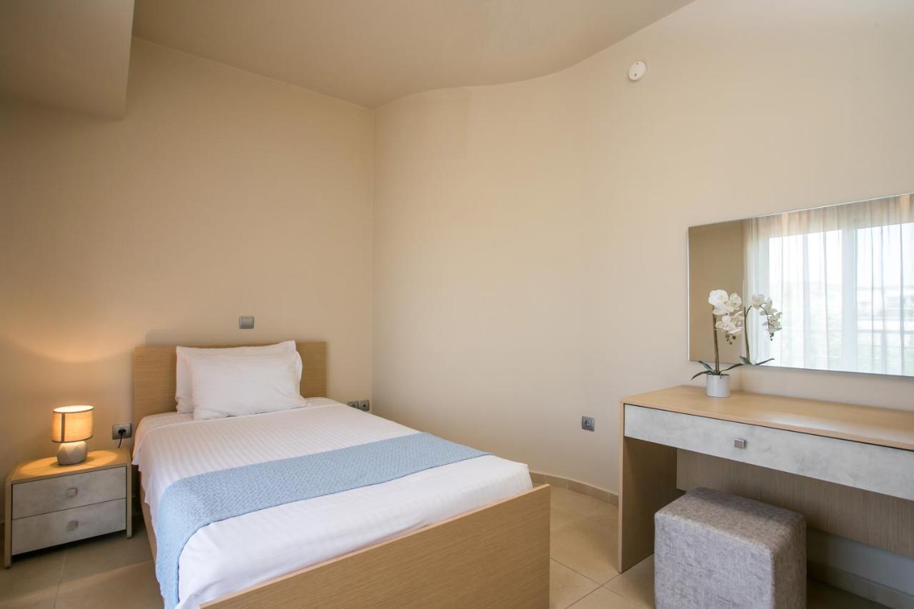 Summer Dream Villa 阿凡投 外观 照片